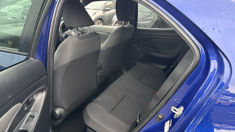 Toyota Yaris Cross 1.5 Hybrid Design 5dr CVT Hybrid Estate